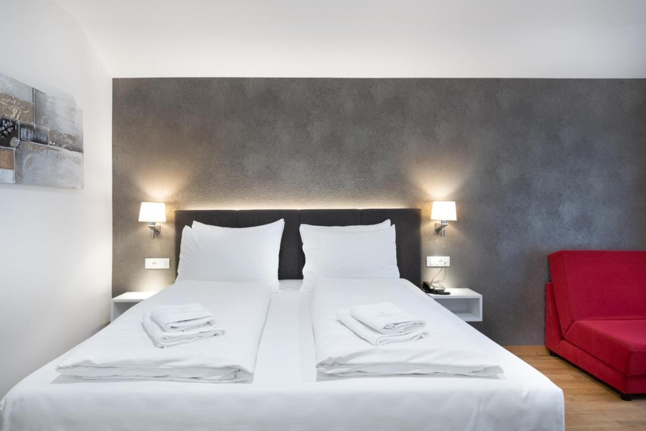 Hotel Dvorec Tolmin Ngoại thất bức ảnh