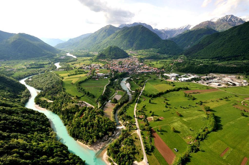 Hotel Dvorec Tolmin Ngoại thất bức ảnh