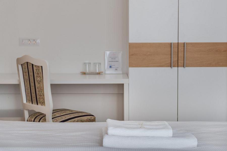 Hotel Dvorec Tolmin Ngoại thất bức ảnh