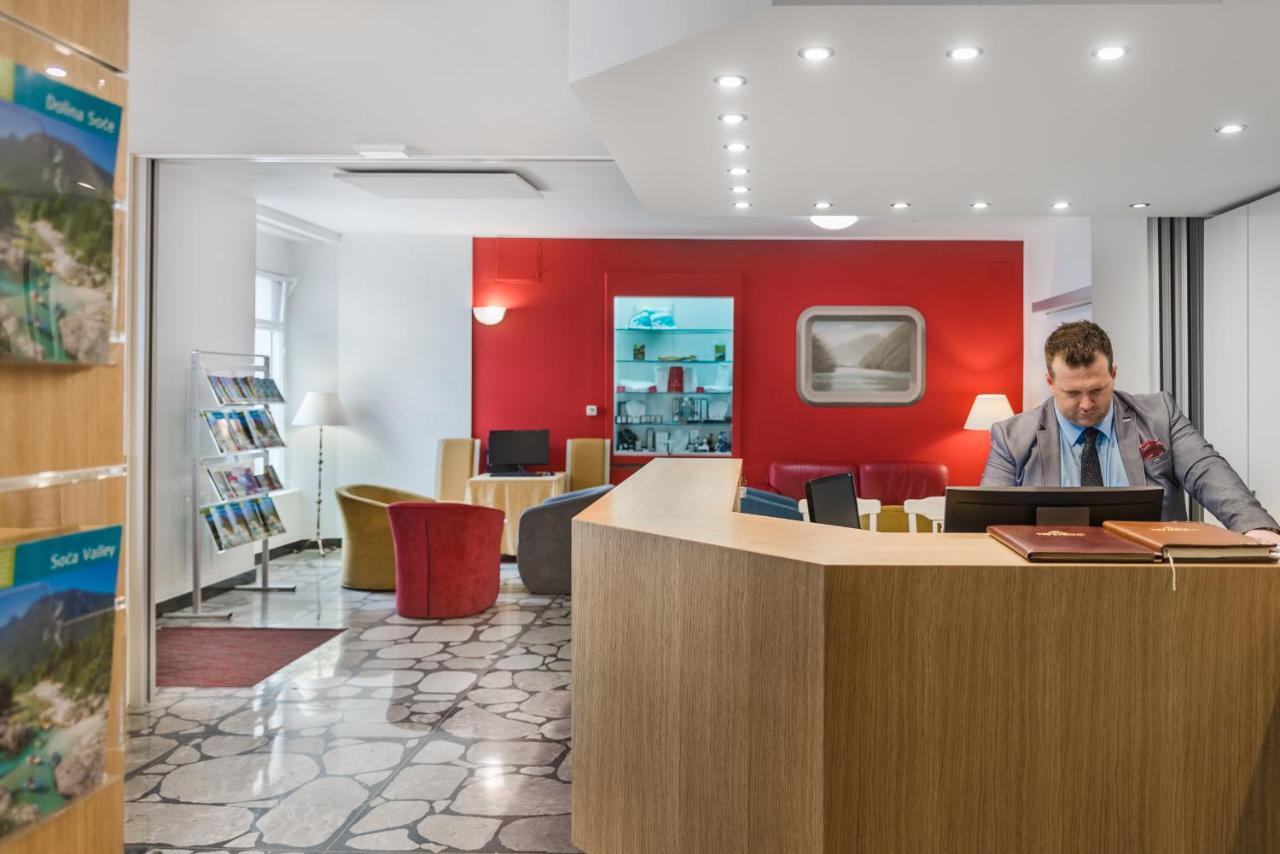 Hotel Dvorec Tolmin Ngoại thất bức ảnh